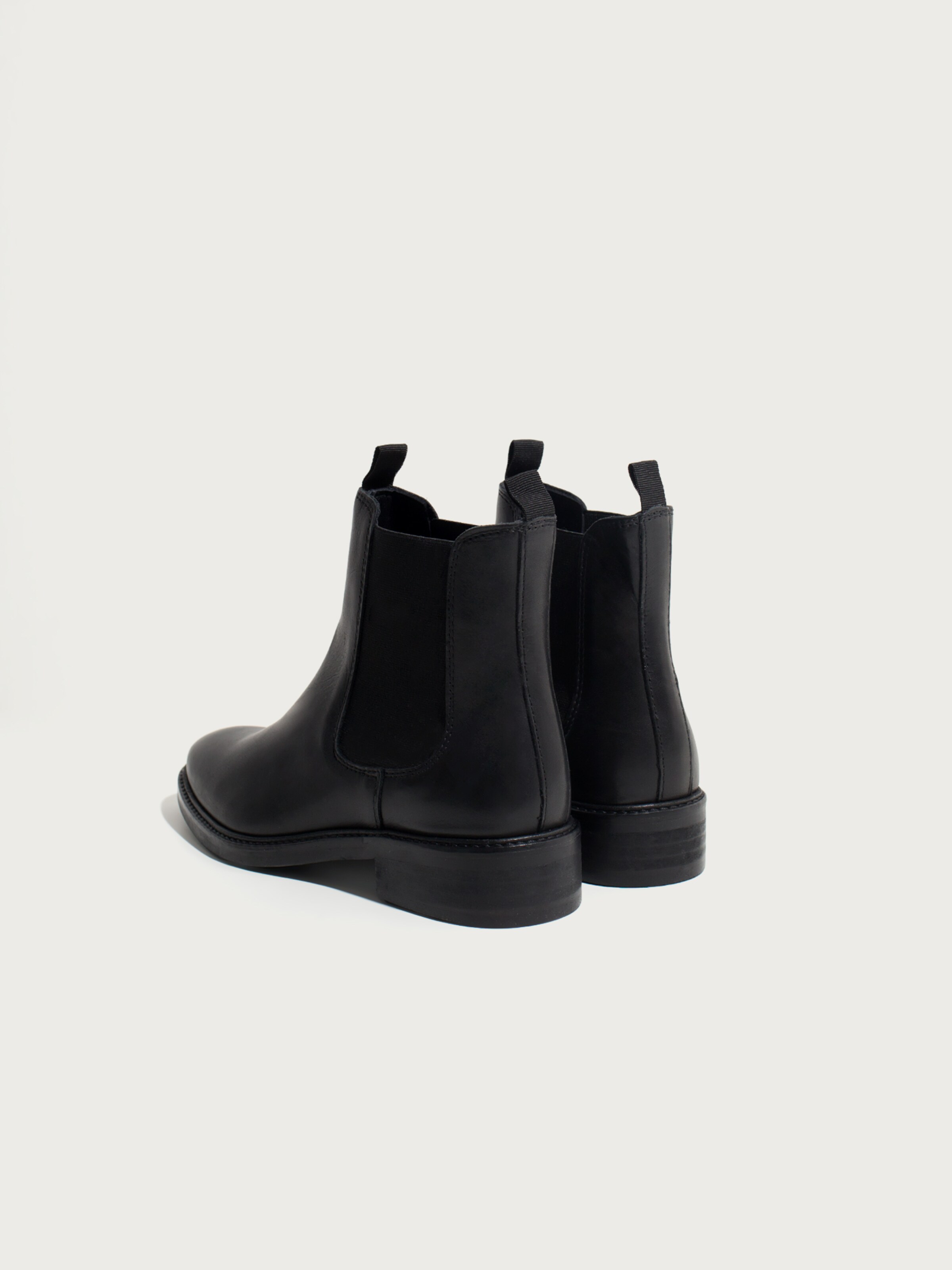 edited chelsea boots aida